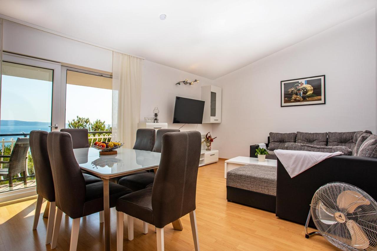 Apartments Adisa أوميس المظهر الخارجي الصورة