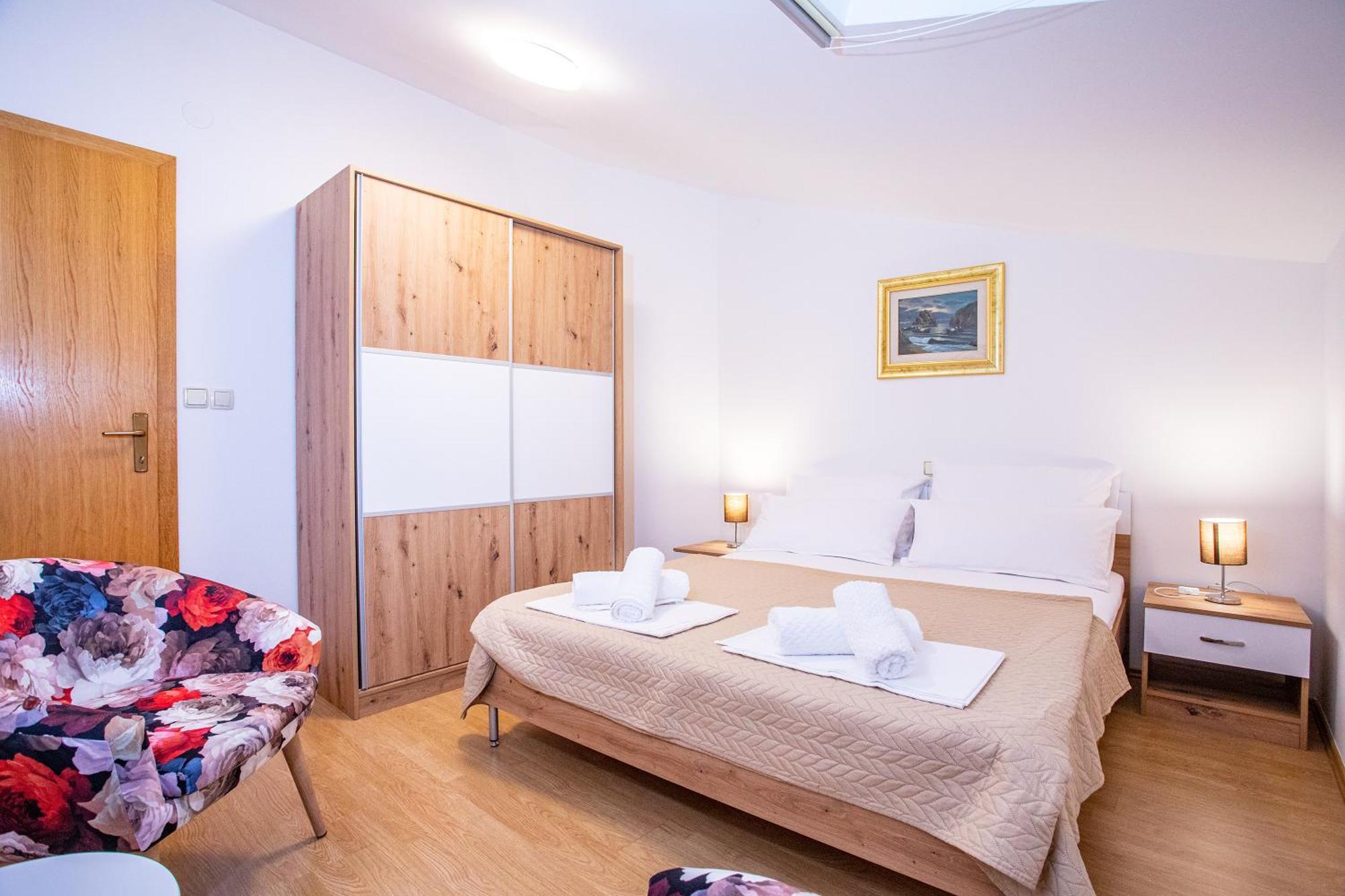 Apartments Adisa أوميس المظهر الخارجي الصورة