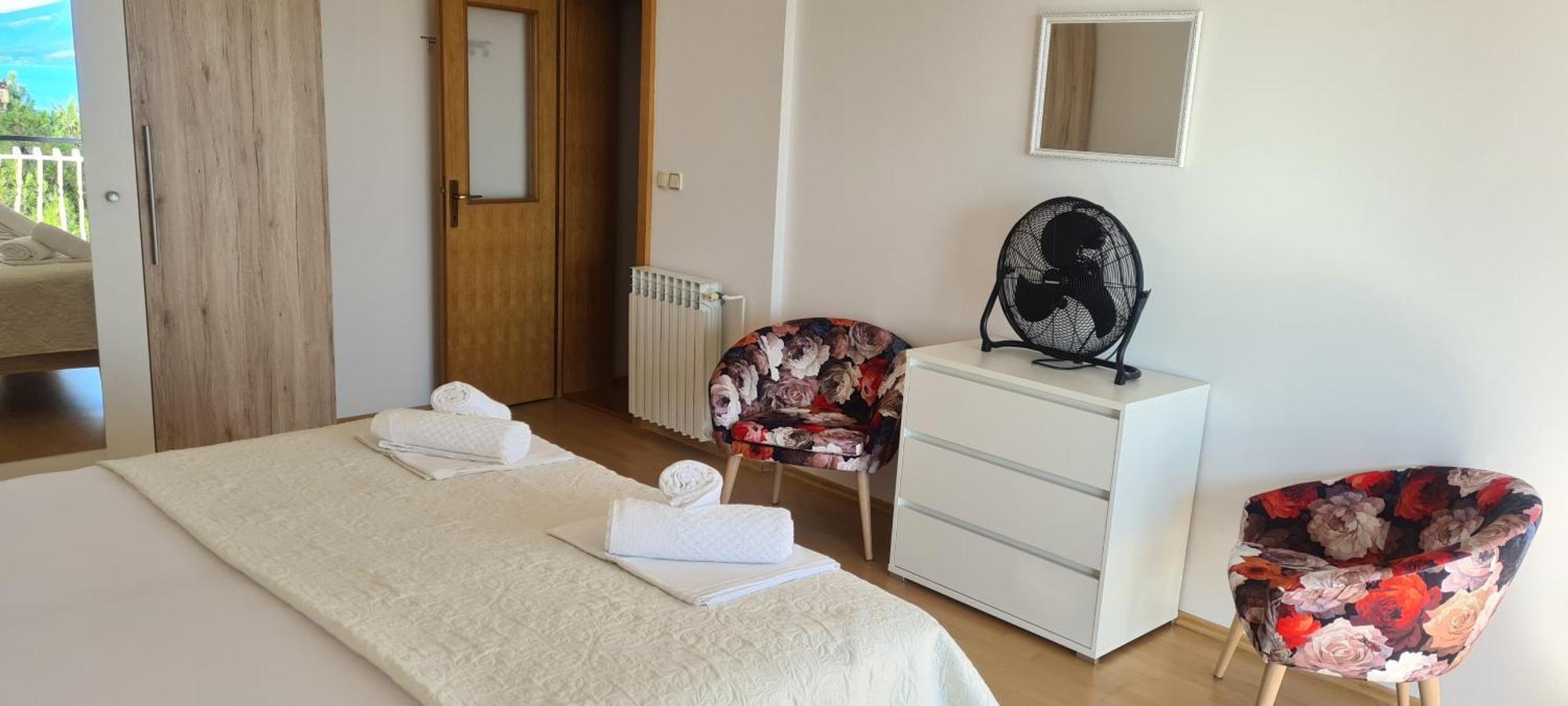 Apartments Adisa أوميس المظهر الخارجي الصورة